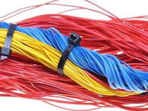 冬天电线电缆损害的缘故及防范措施